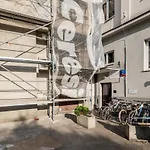 Rose Corner Rozana In The Heart Of Old Mokotow