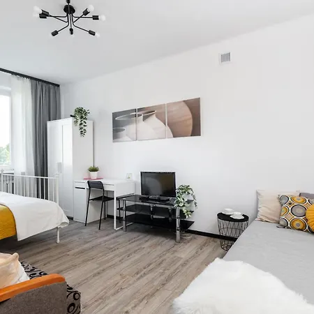 Rose Corner Rozana In The Heart Of Old Mokotow *