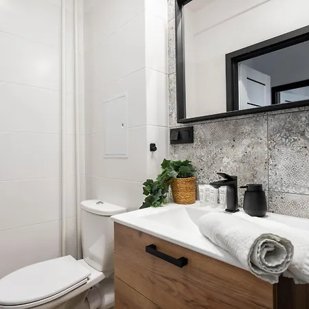 Rose Corner Rozana In The Heart Of Old Mokotow Warszawa