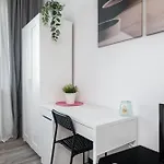 Rose Corner Rozana In The Heart Of Old Mokotow * Warszawa